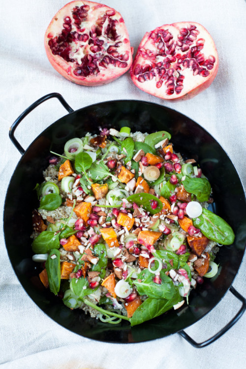 Bild für Quinoa Salat mit Granatapfel