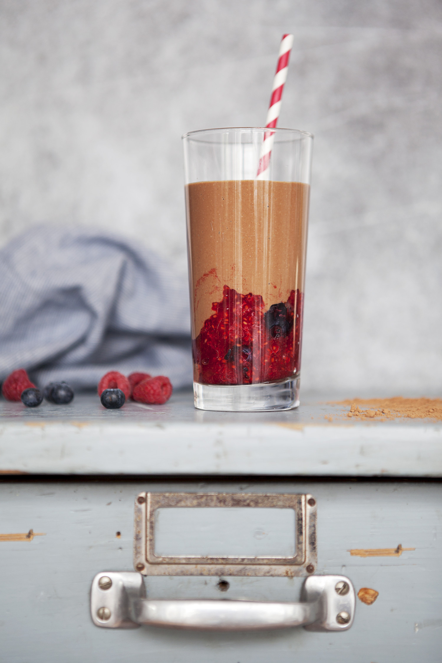 Cocoa and Berry Energy Shake